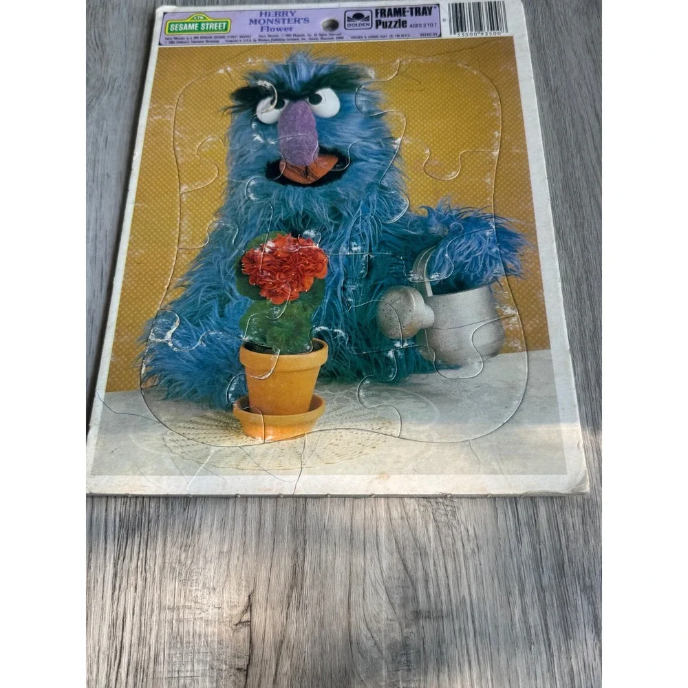 Vintage1983 Sesame Street Herry Monster Flower Golden Frame-Tray Puzzle 4524D-34